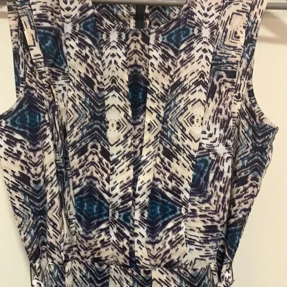 Olive & Oak fit & flare midi dress, light, soft  satin feel - Picture 4 of 12